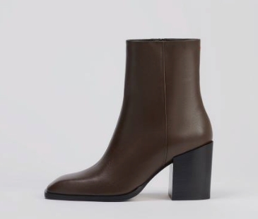איך aeyde shoes הפכו לחלק בלתי נפרד מהלו